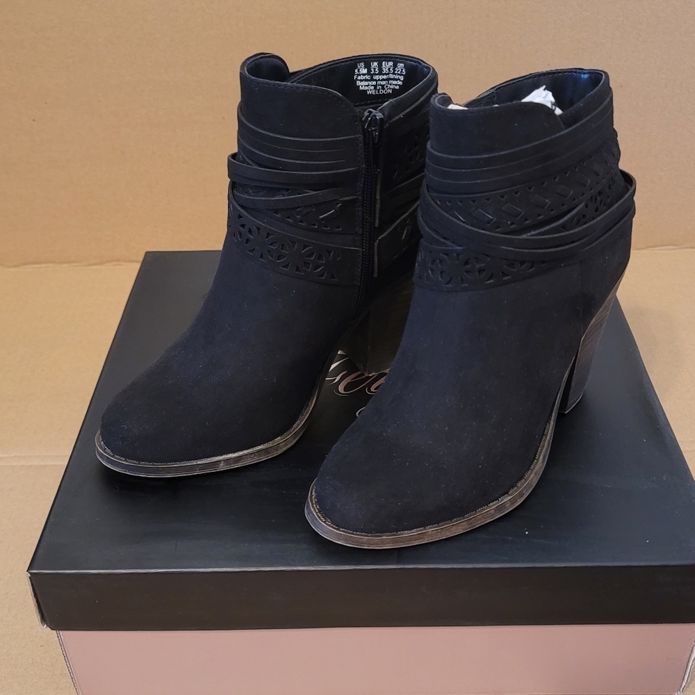 Fergie Weldon Women's Black Booties Size 5.5